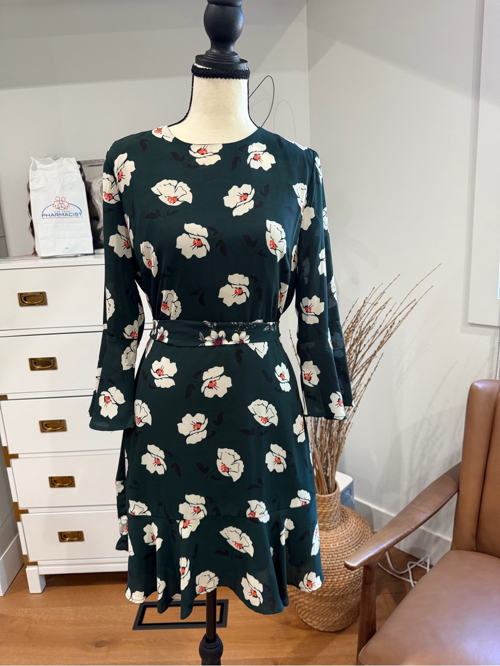 J.O.A. Dark Green Floral Long Sleeve Belted Dress